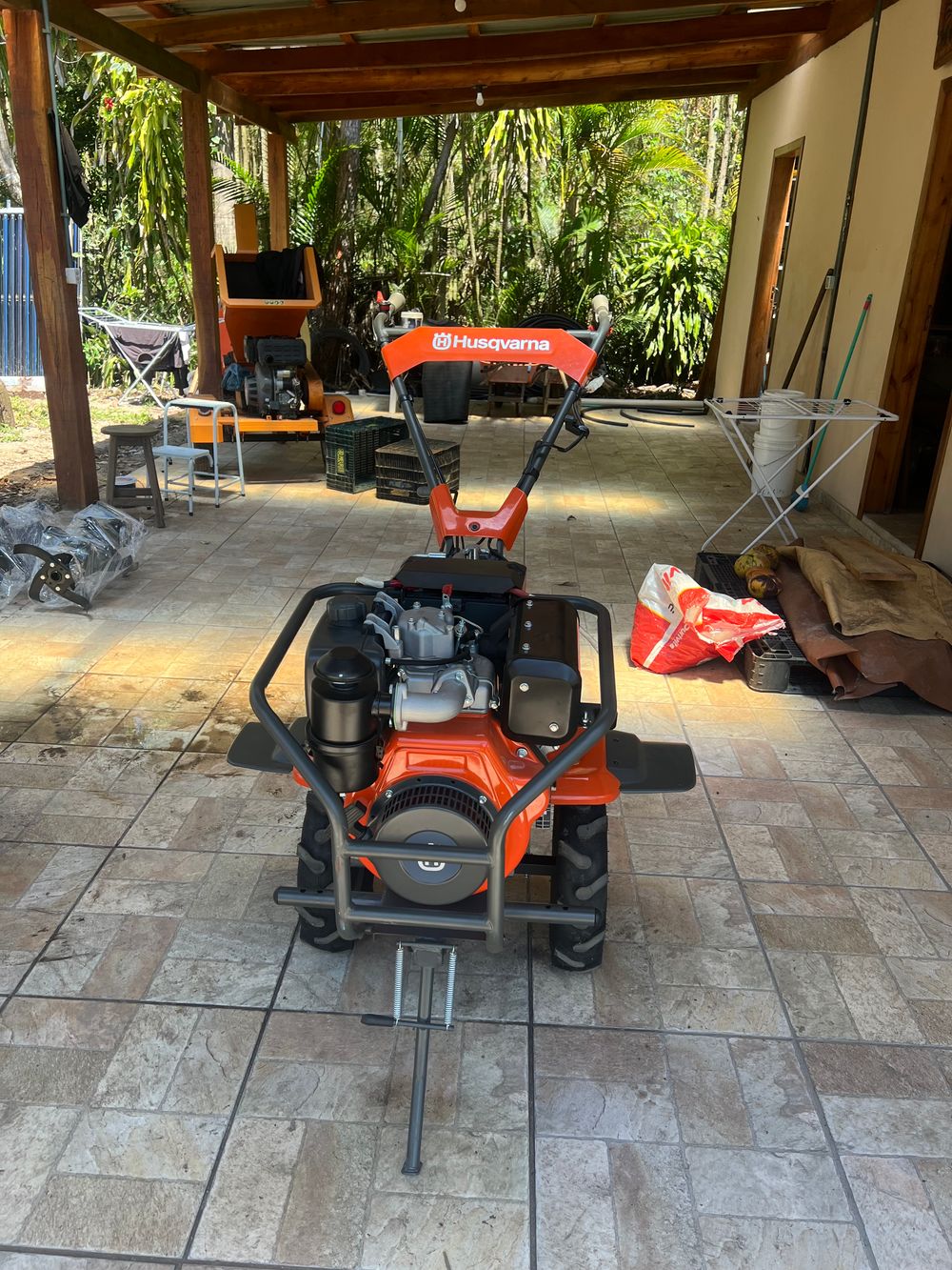 Motocultivador Tratorito Husqvarna TF 545DE 8,8cv (Partida