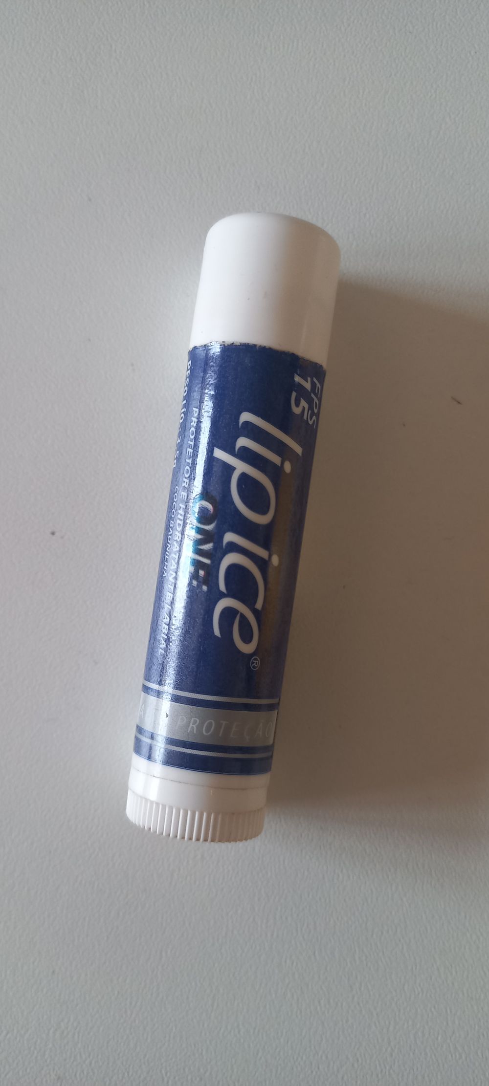 Lip Ice One Coco Baunilha - Rohto Mentholatum