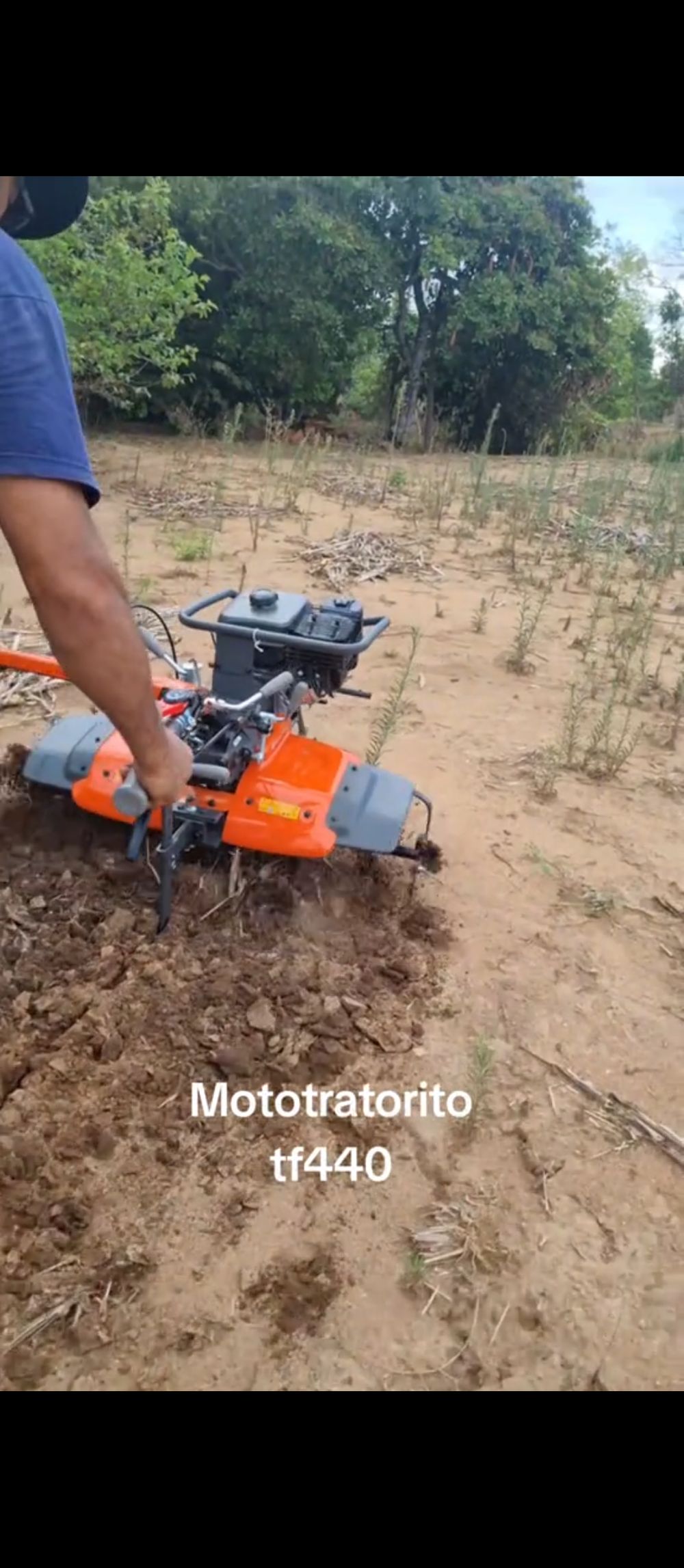 Motocultivador Tratorito a Gasolina Husqvarna TF 440 6,0hp