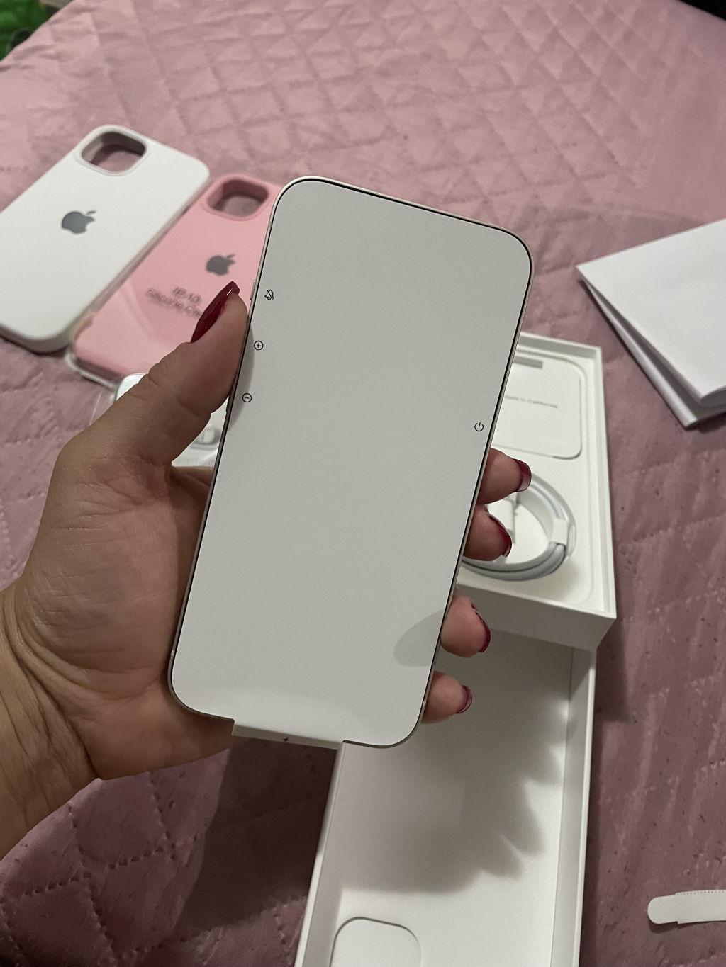 iPhone 13 128GB ホワイト iPhone 13 128Gb Branco Estelar - Vitrine - Carrefour