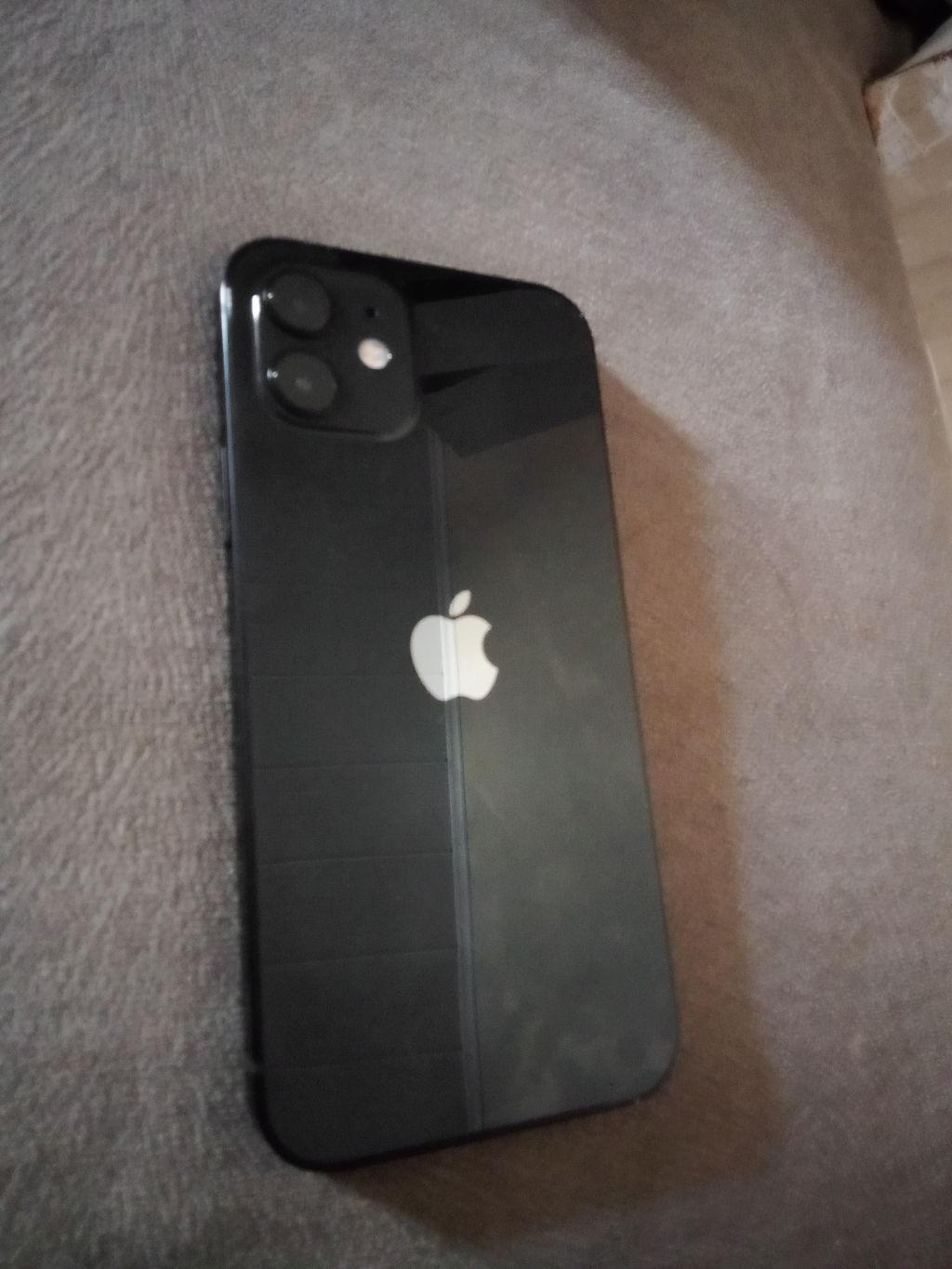 Apple iPhone 12 ブラック 6.1インチ 本体　ひなぱっぱさん iPhone 12｜価格比較・最新情報 - 価格.com