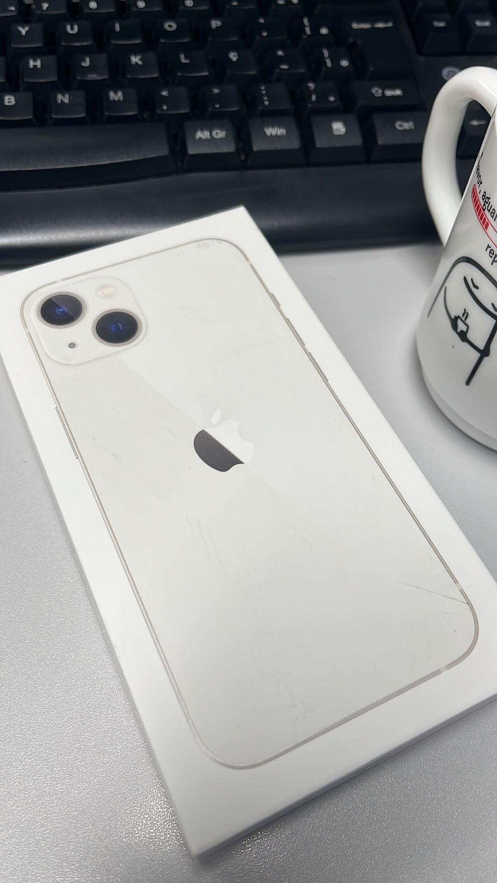 Apple iPhone 13 256GB - Estelar | Ponto