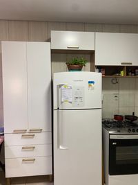 Cozinha Compacta Bartira Veneza com 4 Portas, 3 Gavetas | Casas Bahia